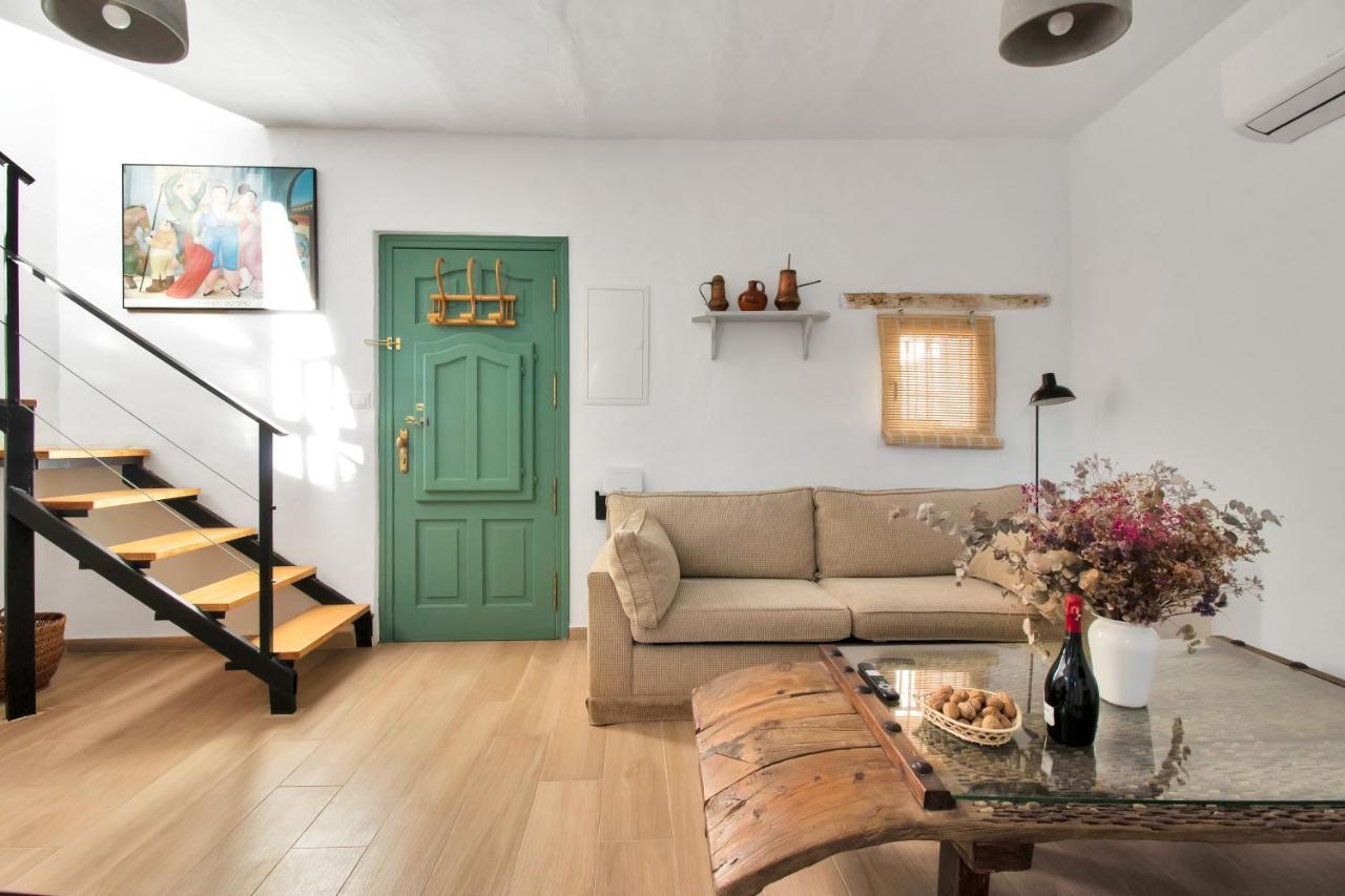 Chic Andalusian Oasis - A Serene And Charming Home Ojén Eksteriør billede